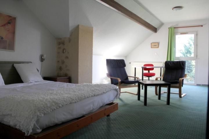 Hotel Restaurant Du Mee Le Mée-sur-Seine Room photo