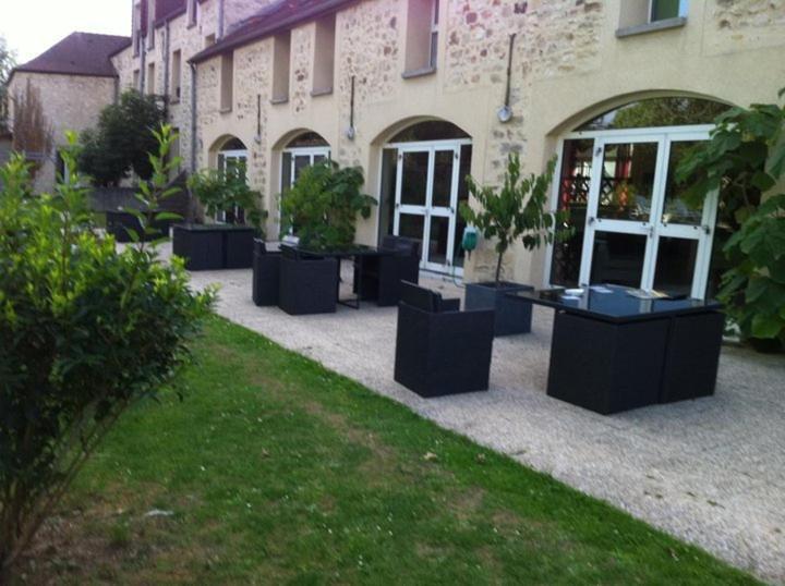 Hotel Restaurant Du Mee Le Mée-sur-Seine Exterior photo