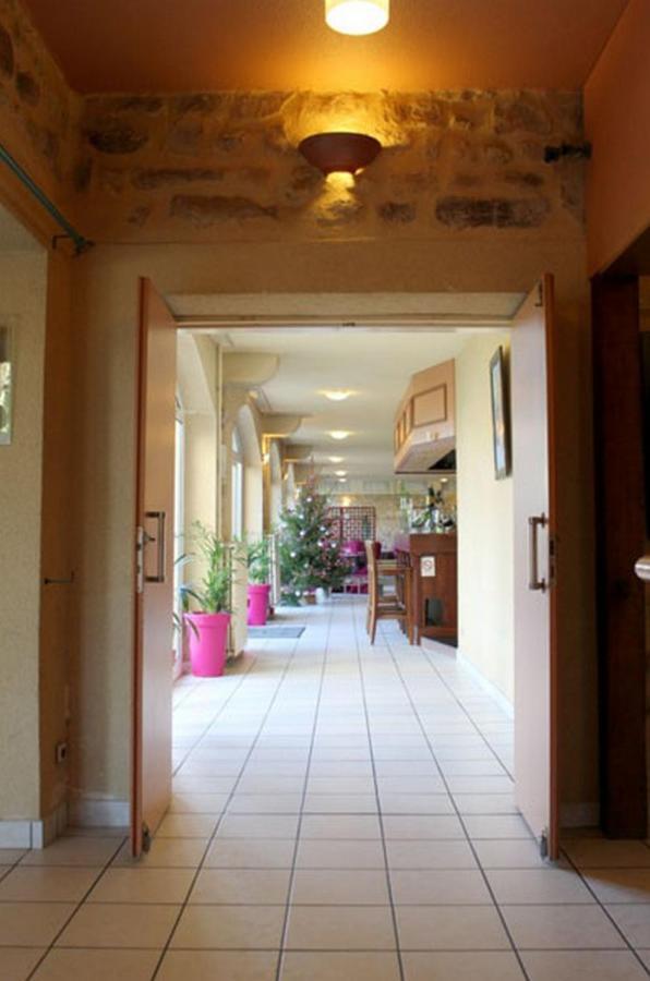 Hotel Restaurant Du Mee Le Mée-sur-Seine Exterior photo